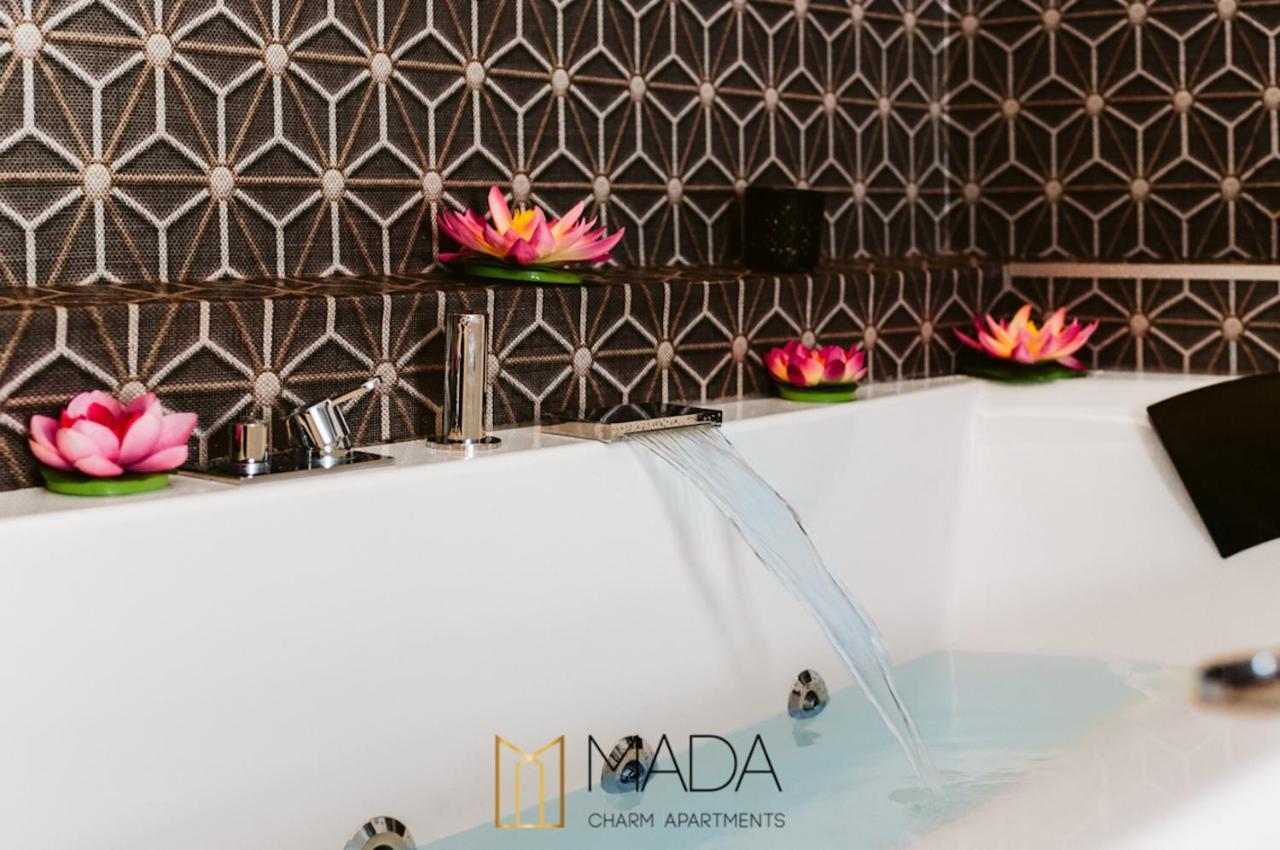Mada Charm Apartments Jacuzzi فيرناتْسا المظهر الخارجي الصورة